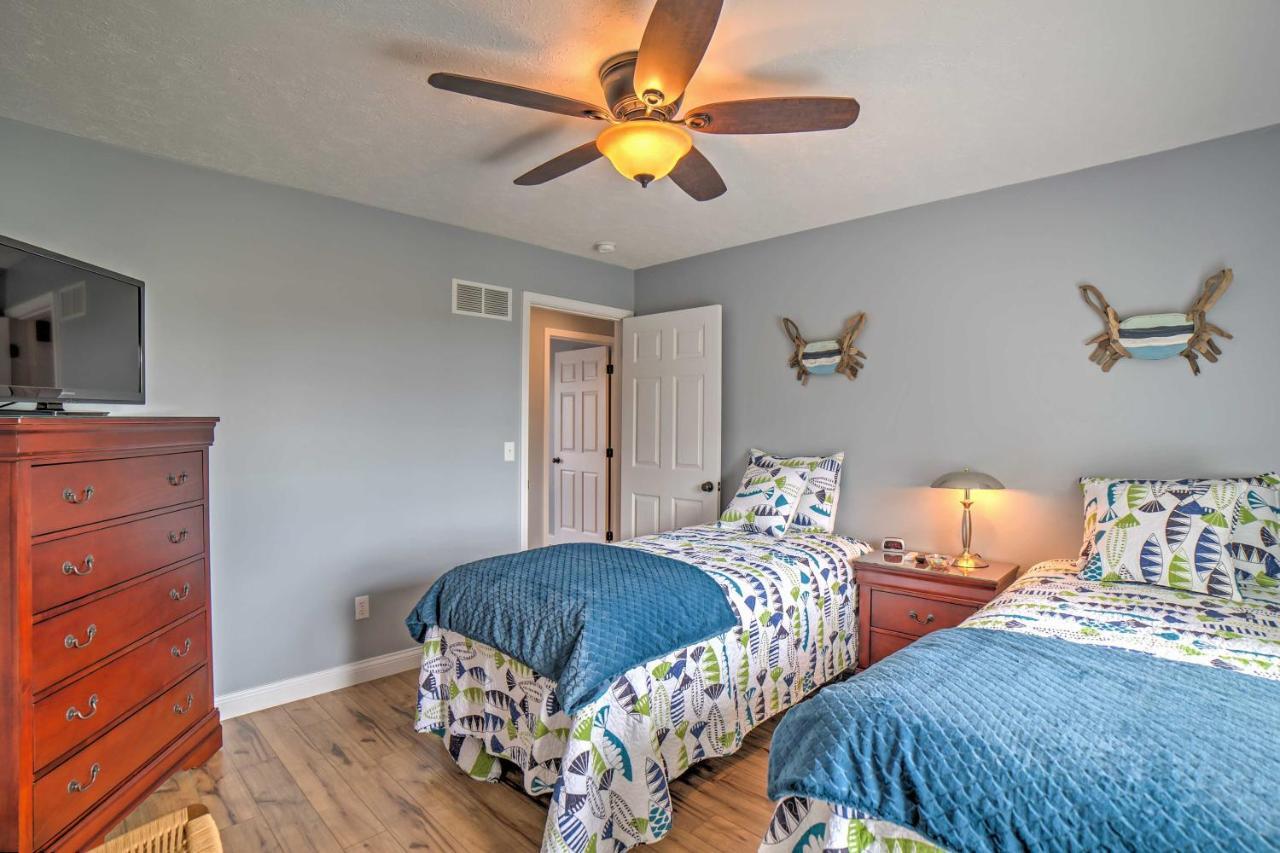 Monticello Home With Multi-Level Deck On 2 Acres! Εξωτερικό φωτογραφία